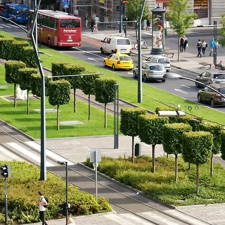 超级中心公寓 布达佩斯